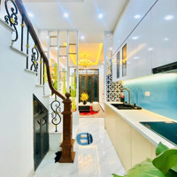 Chính Chủ Bán Nhà Ngõ 20 Cát Linh Ngã Ba Tôn Đức Thắng, 5 Tầng, Ngõ Oto Nhỏ, 32M Giá Bán 7.2 Tỷ