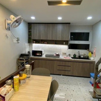 Mặt Tiền Kinh Doanh Đội Cung Quận 11 Nhà 3 Tầng Btct - Full Nội Thất - Sổ A4 - Hc Đủ 32M2
