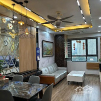 Cần Cho Thuê Căn 3 Phòng Ngủ 102M2, Full Đồ Đẹp Tại Green Stars Tầng 14, Giá 14 Triệu/Th Liên Hệ: 0981959535 A Hà