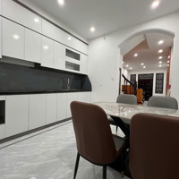 Chính Chủ Bán Nhà Giáp Bát Kim Đồng 2 Mặt Thoáng, Ngõ Thông, Kinh Doanh 40M2 Giá Ưu Đãi 8,8 Tỷ