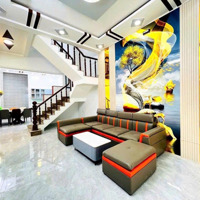 Nhà Gần Chợ Hạt Điều, Nhà Mới Full Nội Thất - 3 Phòng Ngủ, 4 Nhà Vệ Sinh, Đường Xe Hơi 5M