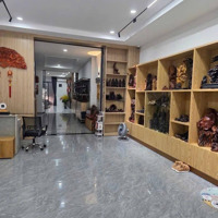 Bán Nhà 5 Tầng Có Thang Máy Trung Tâm Phố Biển Nha Trang Đường Trần Nguyên Hãn