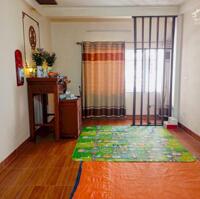 BÁN NHÀ DÂN XÂY, TRUNG TÂM NGỌC LÂM 40M, 4T, MT3.8M, Ô CHỜ THANG MÁY, CÁCH 15M Ô TÔ TRÁNH.