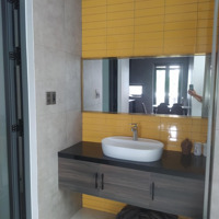 Nhà Cho Thuê Mặt Tiền Đường Tôn Đản Gần Bến Xe Trung Tâm