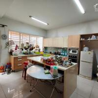 Bán Gấp Biệt Thự 230m2 khu sang trọng phường Tân Hưng Quận 7, sổ hồng giảm mạnh còn 22,5 tỷ