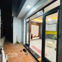 Bán Nhà Nguyễn Văn Trỗi.diện Tích45M2.Mặt Tiền4M. 5 Tầng. 4 Ngủ 5 Vs. Giá Bán 6,8 Tỷ