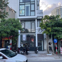 Cực Hiếm ! Cho Thuê Mbkd Tại Lê Trọng Tấn - Thanh Xuân . Tổngdiện Tích: 120M2.Mặt Tiền: 5,5M , Mọi Mô Hình.