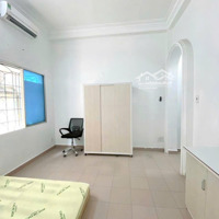 Phòng Cho Thuê Ngay Cộng Hòa Có Nội Thất Free 2 Xe Giá 4 Triệu2/1 Tháng
