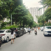 Bán Bt 693M2 Mặt Hồ Thành Phố Giao Lưu - Phạm Văn Đồng 260 Tỷ Lô Góc 3 Mặt Tiền