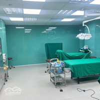 Cho Thuê Nhà Mặt Phố Nam Đồngdiện Tích65M2 X 7 Tầng,Mặt Tiền8 M, Có Thang Máy, Đỗ Xe Được.