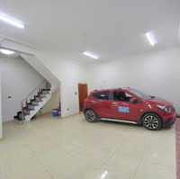 Bán Nhà Góc 2 Mặt Tiền Việt Hưng, Lệ Mật Thang Máy Ô Tô 7 Chỗ Đỗ Cửa