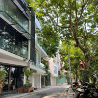 Biệt Thự Vũ Miên -164M2 .Bên Cạnh Continental. Vị Trí Vàng Giữa Lòng Hồ Tây. Mặt Tiền 11M. Giá Bán 50 Tỷ