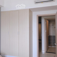 Cần Cho Thuê Gấp Căn Hộ 2 Phòng Ngủ 2 Vệ Sinh75M2 Tại The Sun Avenue, Tháp Trung Tâm, Tầng Cao View Sông, 16. 5 Triệu