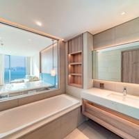 Chính Chủ Bán Căn Studio A La Carte, Tầng Cao, View Biển, Hướng Nam, Sổ Đỏ Giá Bán 2,1 Tỷ. 0965868595