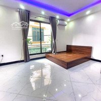 Giáp Quốc Lộ 6 Có 20'' Giây Đi Bộ, Ở Quá Thuận Lợi.
Nhà Chính Chủ