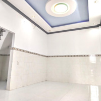 Bán Nhà Mặt Tiền Nhỏ Đường Hiệp Thành, Quận 12