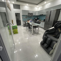 Bán Np Mặt Phố Đ.số 8, 15,3 Tỷ, 74M2, 5 Phòng Ngủ 4 Vệ Sinh Q6, Hcm Siêu Hot