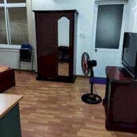 Cho thuê nhà riêng phố Văn Cao đường rộng giá tốt