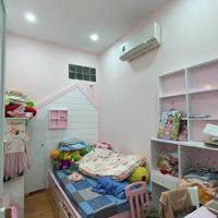 Hiếm Có Căn Thứ 2 - 3 Tầng (4,5X18M) - Sổ Đẹp, Nở Hậu - Ngay Aeon Tân Phú - Hẻm Sạch Sẽ, Thông