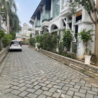 Cần Bán Quỹ Đấtmặt Tiềnđường Dương Quảng Hàm Gò Vấp, Trên Đất Nhà Xây Dựng Kiên Cố