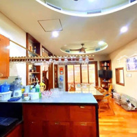 Bán Nhà Mặt Phố Chùa Hà: Diện Tích 670M2, 3 Mặt Tiền, 4Tầng, View Hồ, Công Viên, Kd Tốt, Gía 245Tỷ