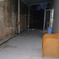 Nhà Chính Chủ Cho Thuê Ở Ngay Để Xe Hơi Được Hẻm Đường Nhựa Xe Hơi Ra Vào Thủ Dầu Một, Bình Dương.