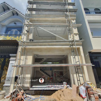 Cực Hiếm! Nhà 4 Tầng Xe Hơi Ngủ Trong Nhà, 5.5X11M 4 Phòng Ngủ 5 Vệ Sinhsát Lê Văn Thịnh Chỉ 7,X Tỷ