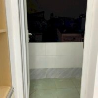 Cho thuê căn hộ Bàu Cát II, 54m2, 2 phòng ngủ, giá 7tr, có nội thất