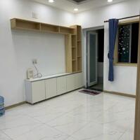 Cho thuê căn hộ Bàu Cát II, 54m2, 2 phòng ngủ, giá 7tr, có nội thất