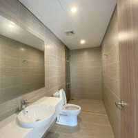 Bán Căn Hộ Chung Cư Vinhomes Grand Park, 3,5 Tỷ, 82 M2, 3 Phòng Ngủ 2 Vệ Sinh Nhà Đẹp, Nhiều Tiện Ích.
