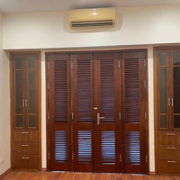 Cho Thuê Ngõ 376 Đường Bưởi B.đ 75M,4T , 5 Phòng Ngủđh Nội Thất Đầy Đủ, Đường Rộng Oto Vào Nhà Giá 24 Triệu