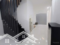 Hẻm 83 Huỳnh Mẫn Đạt, Phường 7, Quận 5. Diện 3.3M X 13M. Kết Cấu 3 Tầng, Giá Bán 8 Tỷ 2.