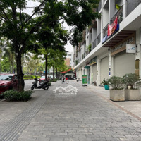 Bán Căn Liền Kề Phố Đào Tấn - Ô Tô Tránh, 5 Tầng Thang Máy Diện Tích 100M2,Mặt Tiền8M, Giá Bán 23.5 Tỷ
