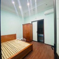 Bán Nhà, 50M Ô Tô Phố Định Công Hạ,Diện Tích41M, 5 Tầng, Mặt Tiền 3.9M, Giá Bán 6.9 Tỷ.