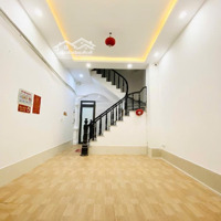 Bán Nhà, 50M Ô Tô Phố Định Công Hạ,Diện Tích41M, 5 Tầng, Mặt Tiền 3.9M, Giá Bán 6.9 Tỷ.