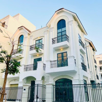 Nhà Phố, Biệt Thự Vinhomes Grand Park Cho Thuê Giá Cực Tốt Chỉ 22 Triệu 5 Tầng, Khu Đông Dân Kinh Doanh