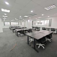 Cho Thuê Văn Phòng 290M2 Sẵn Nội Thất Giá Cực Rẻ Ngay Mặt Tiền Đường Đinh Bộ Lĩnh, P26, Bình Thạnh