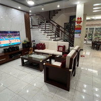Chồng Tặng Vợ Biệt Thự Làng Việt Kiều Vợ Không Ở, Giờ Cần Bán Gấp Giá Tốt Cho Người Hữu Duyên