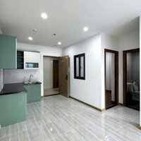 Cho thuê 2pn2wc giá 5tr5 ở liền ngay ga metro làng đại học quốc gia tp