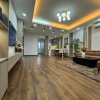 Bán Ch 3 Phòng Ngủban Công Đn Tại Hapulico Complex, 9 Tỷ, 109M2, Nội Thất Mới Tinh Mà Bao Đẹp, Thoáng
