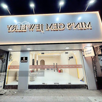 Tấc Đất Tấc Vàng! Bán Nhàmặt Tiềnđường Đề Thám, Quận 1 (4.5X22M, 2 Tầng, Hđt 60 Triệu/ Th), Giá Bán 36 Tỷ