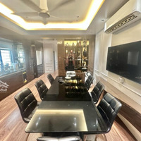 Bán Nhà Võ Thị Sáu, Thang Máy Nhập, Trước Nhà 4M, 60M2 Đủ Công Năng