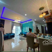 Cho Thuê Căn Hộ Oriental Plaza Âu Cơ, 106M2(3Pn), Lầu Cao. Giá Bán 16 Triệu Còn Thương Lượng