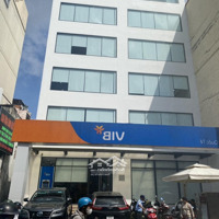 Hàng Hiếm,Mặt Tiềnngay Hai Bà Trưng, Quận 1. 13M Ngang, Xd: Hầm 7 Tầng. Hđt: 600 Triệuiệu/Tháng. Giá Bán 115 Tỷ