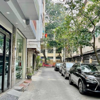 Bán Nhà Phân Lô Trần Quốc Hoàn,Cách Một Nhà Ra Phố. Diện Tích: 42M Xây 6 Tầng 16.0 Tỷ Có Thương Lượng.