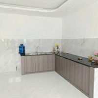 Nhà Ngay Chợ Đầu Mối Thủ Đức Chủ Mới Sửa Lại 1 Lửng 55M2/2,9 Tỷ Vuông Vức Đường Ô Tô Sổ Sẵn