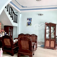 Vợ Ck,C.hương Kẹt Tiền Bán Lỗ Nhà 5X23(115M2)Mặt Tiềnđ.đoàn Nguyên Tuấn, Bình Chánh, 950 Triệuiệu,Sổ Hồng