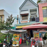 Vợ Ck,C.hương Kẹt Tiền Bán Lỗ Nhà 5X23(115M2)Mặt Tiềnđ.đoàn Nguyên Tuấn, Bình Chánh, 950 Triệuiệu,Sổ Hồng