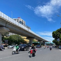 Cực Hiếm, Bay Nhanh. Giá Đầu Tư! Mặt Phố Nguyễn Trãi Lô Góc, Dòng Tiền - Giá Bán 110 Tỷ