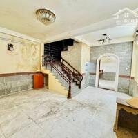 Nhà  Đường Điện Biên Phủ Phường ĐaKao Quận 1.